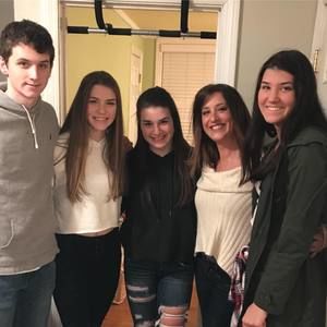 Meet your Posher, Becky